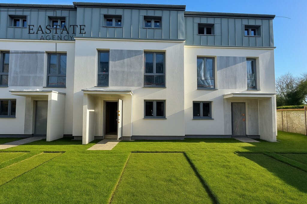 Polecam nowoczesny segment 139 m² z ogrodem w Wawerze Warszawa, Wawer, Przylaszczkowa  139m2 Foto 1