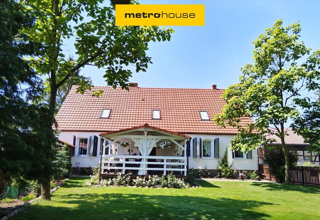 Urokliwy dom z duszą nad jeziorem, 138 m2, taras Nobliny  136m2 Foto 1