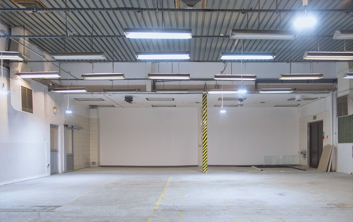 Magazyn 1054 m² w kompleksie CeMat’70 Bielany - dogodny dojazd Warszawa, Bielany, Wolczynska 133  1 054m2 Foto 1