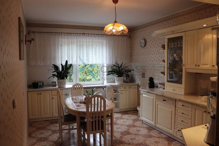 Przestronny dom 220m2 z ogrodem, tarasami i garażem Nekla, Słoneczna  220m2 Foto 1