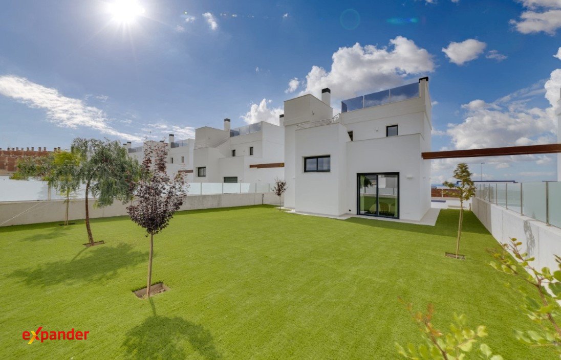 Polecam nowoczesną willę 170 m² z prywatnym basenem w Alicante Alicante  170m2 Foto 1