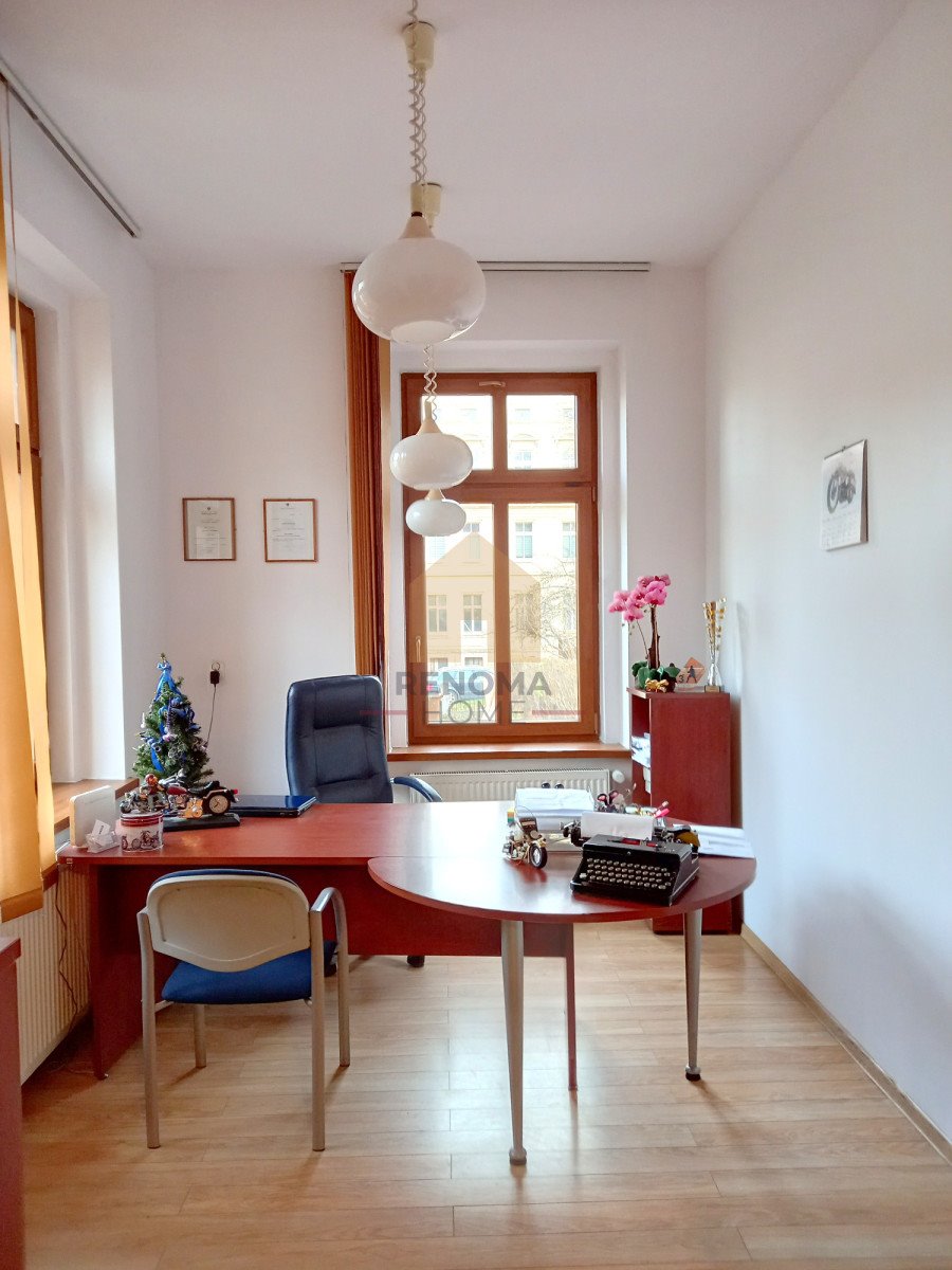 Lokal użytkowy 73,9 m2 z ogrodem i adaptacją - zapraszam Świdnica  74m2 Foto 1
