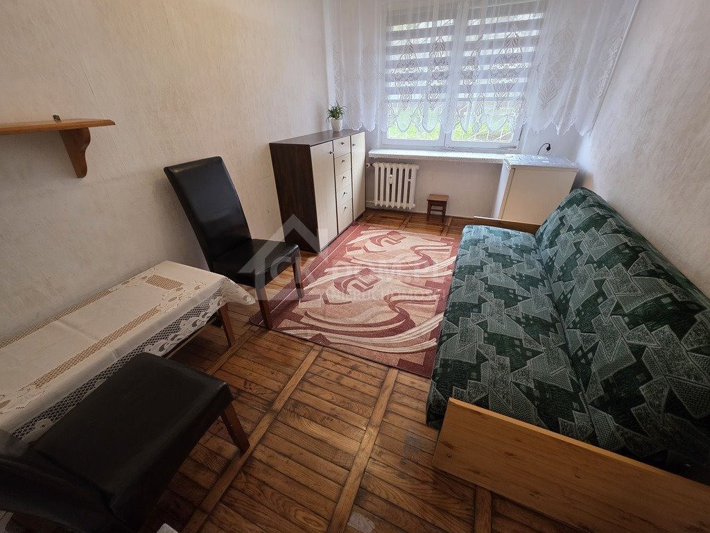 Kawalerka na wynajem w KSM z piwnicą i odświeżeniem Kielce, Ksm, Zagórska  18m2 Foto 1