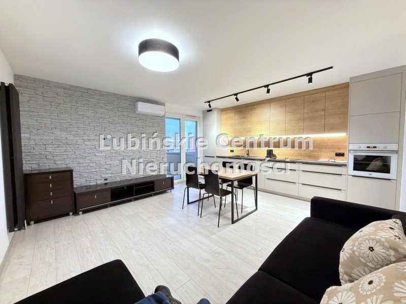 Mieszkanie trzypokojowe na wynajem Lubin, Zalesie  54m2 Foto 1