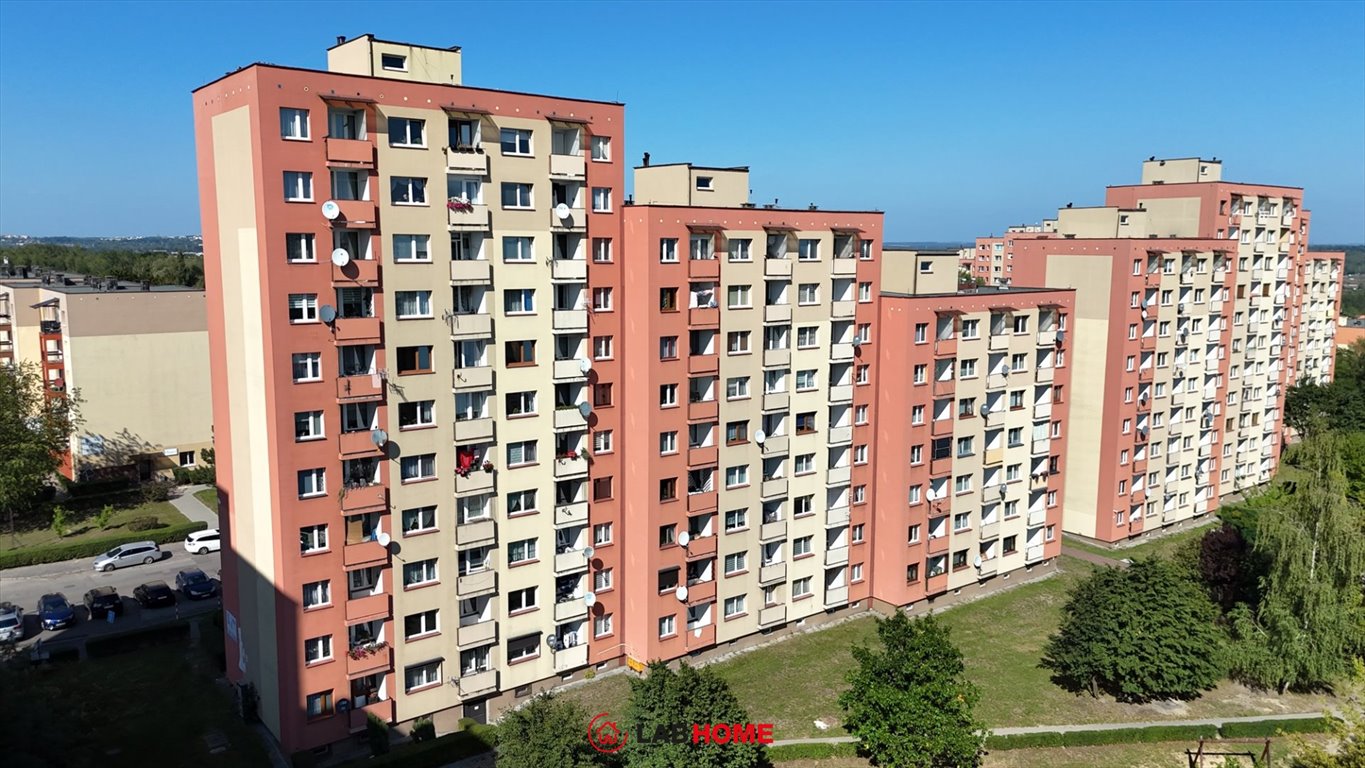 Polecam funkcjonalne 2-pokojowe mieszkanie 47,7 m² z wyposażeniem w Mysłowicach Mysłowice, Hlonda  48m2 Foto 1