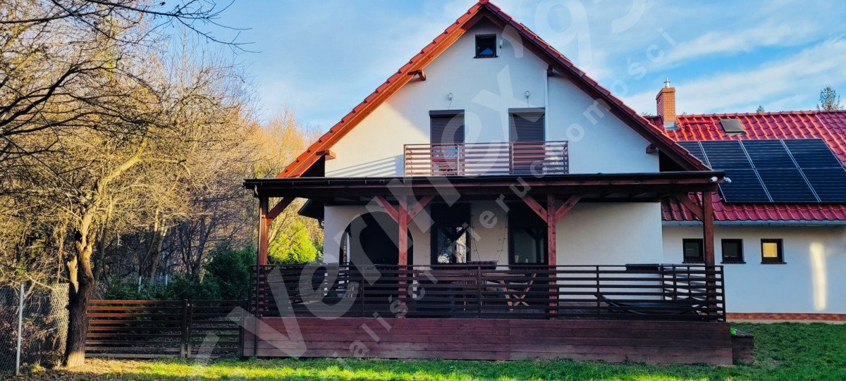 Dom na sprzedaż Trzebnica  220m2 Foto 2