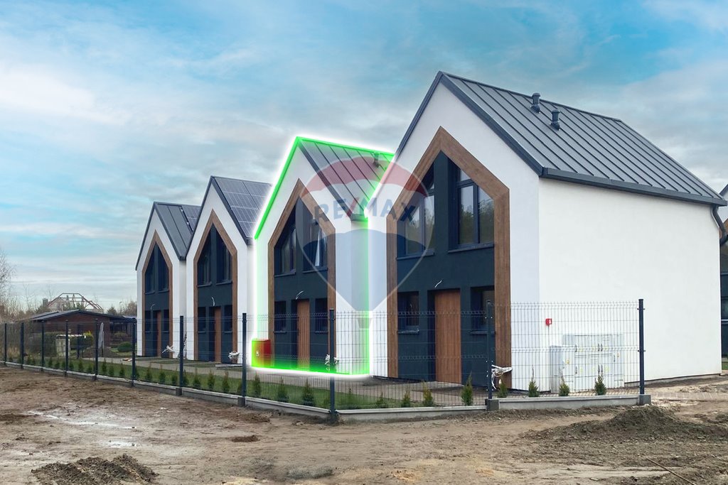 Nowoczesny dom nad Bałtykiem, 150 m od plaży, gotowy do zamieszkania Wicie, Bosmańska  50m2 Foto 1