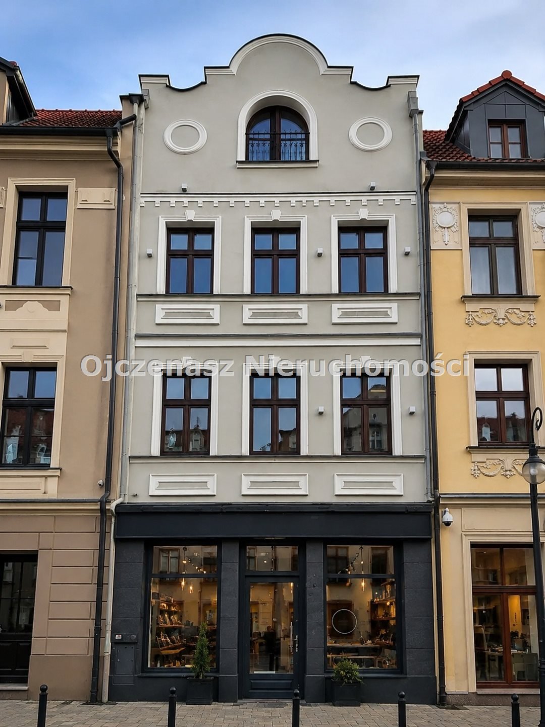 Kamienica inwestycyjna 684 m² z zabytkową piwnicą - Bydgoszcz: Bydgoszcz Stare Miasto