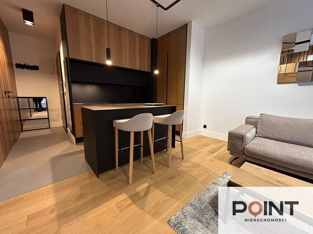 Mieszkanie dwupokojowe na wynajem Warszawa, Wola, Krochmalna  41m2 Foto 1