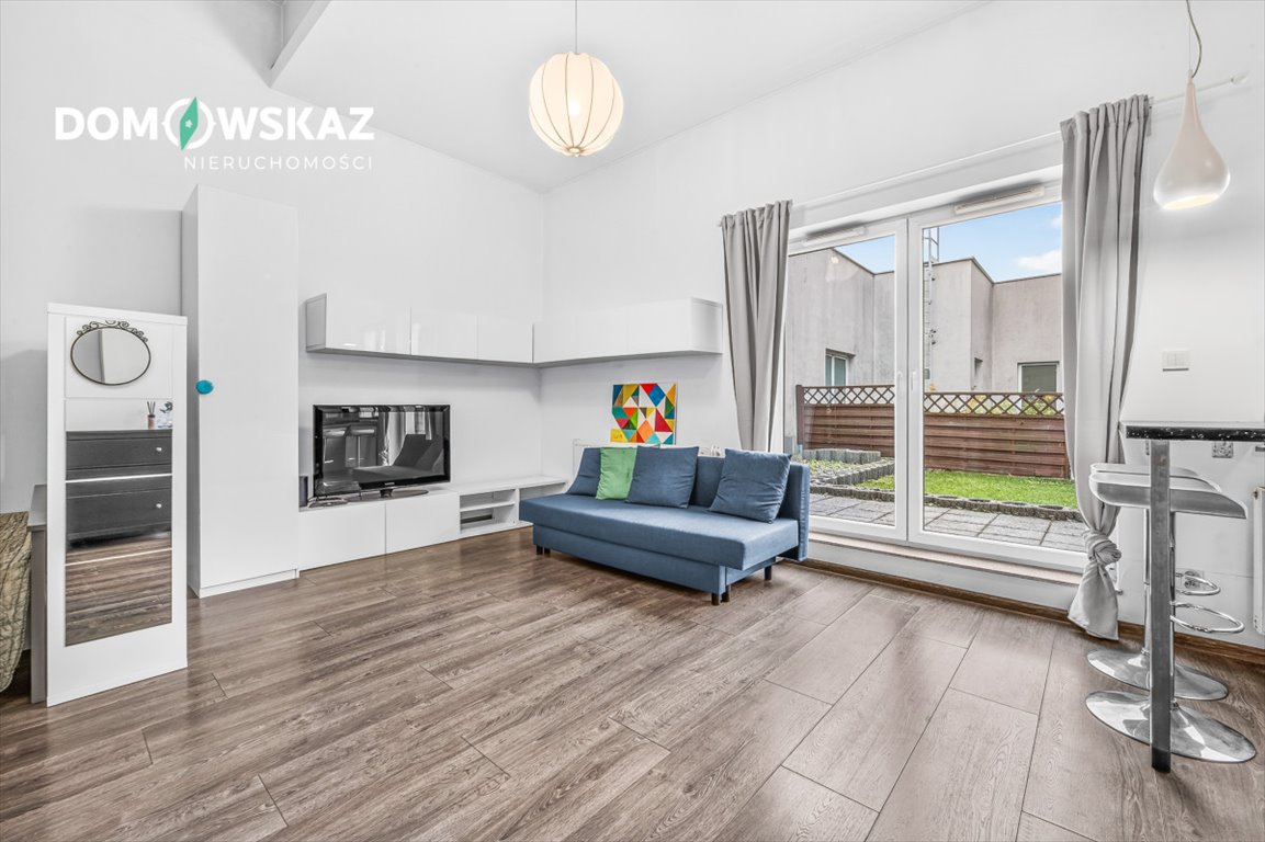 Zapraszam do apartamentu z tarasem 38,5 m² w Katowicach Katowice, Osiedle Tysiąclecia, Chorzowska  37m2 Foto 1