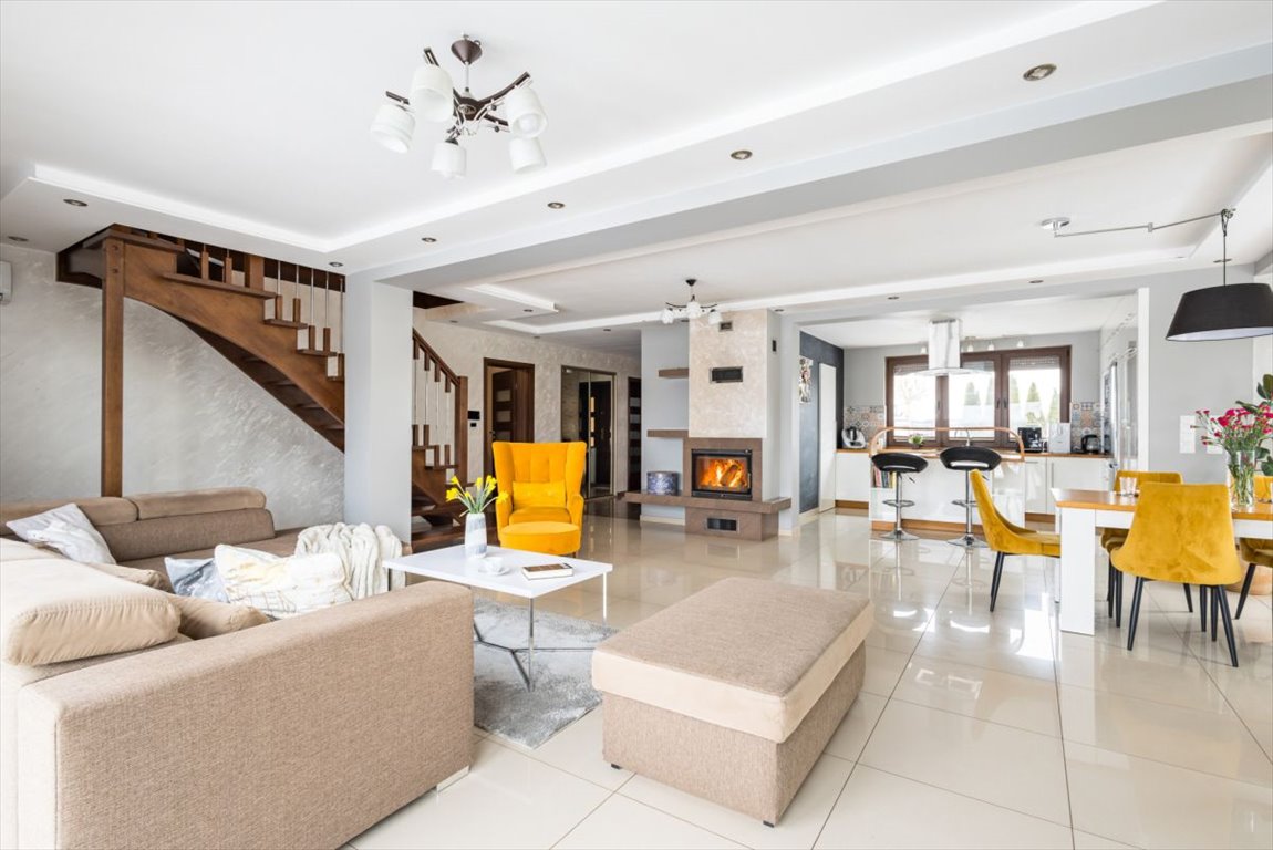 Dom w Jamielniku z 305 m², blisko natury i S5 Jamielnik, Jana Pawła II  305m2 Foto 1