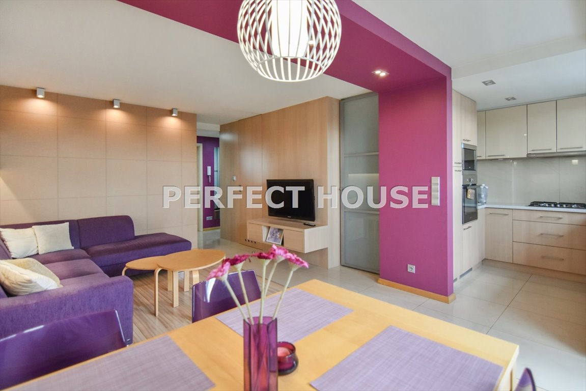 Mieszkanie trzypokojowe na wynajem Poznań, Winiary  56m2 Foto 1