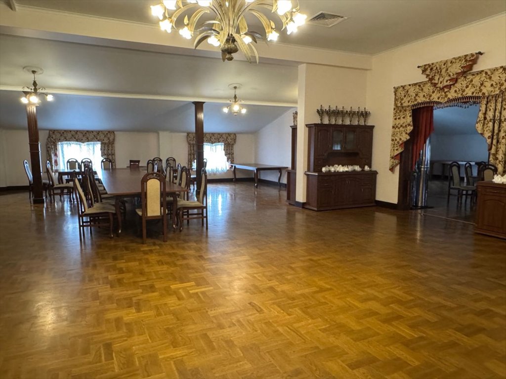 Przestronny lokal 1000 m² na wynajem z pełnym wyposażeniem Trzebownisko  1 000m2 Foto 1