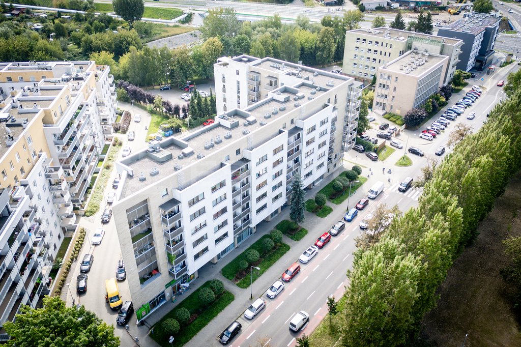 Na sprzedaż przestronne 3-pokojowe mieszkanie z balkonem i garażem Rzeszów, Lucjana Siemieńskiego  63m2 Foto 1