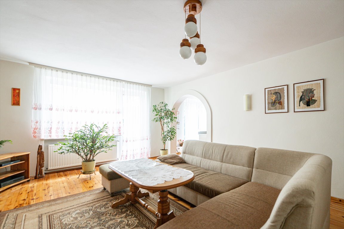 Przestronny dom z ogrodem i tarasem, blisko lotniska Wrocław, Fabryczna, Żerniki, Kmicica  268m2 Foto 1