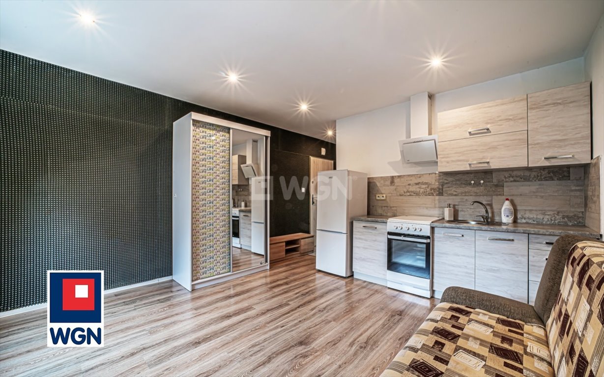 Kawalerka 22 m² w Bolesławcu (ul. Łasicka) z umeblowaną kuchnią Bolesławiec, Łasicka  22m2 Foto 1