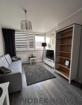 Dwupokojowe mieszkanie na Ochocie z widokiem na Górkę Szczęśliwicką Warszawa, Ochota, Geodetów  37m2 Foto 1