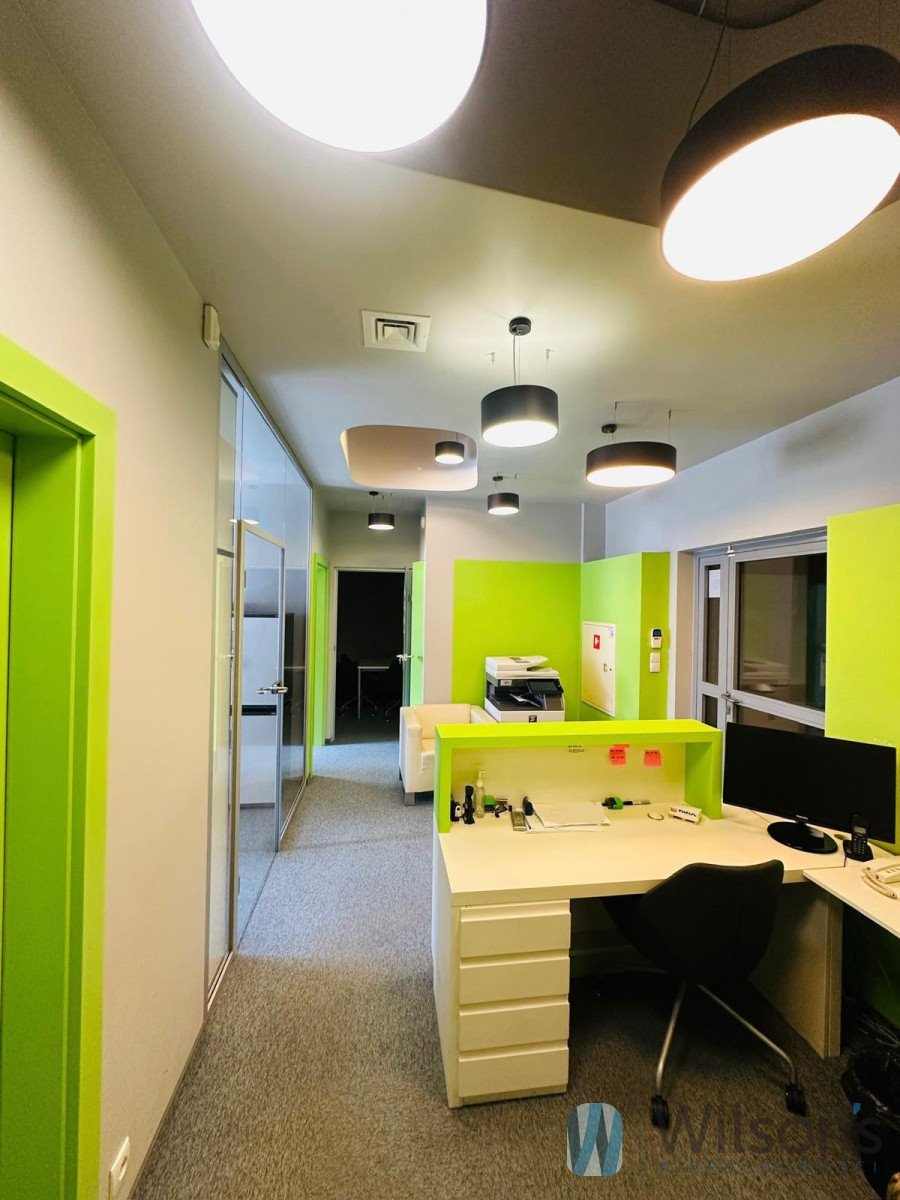 Polecam przestronny 140 m² biurowiec z 7 gabinetami i klimatyzacją Warszawa, Mokotów, Jurija Gagarina  140m2 Foto 1