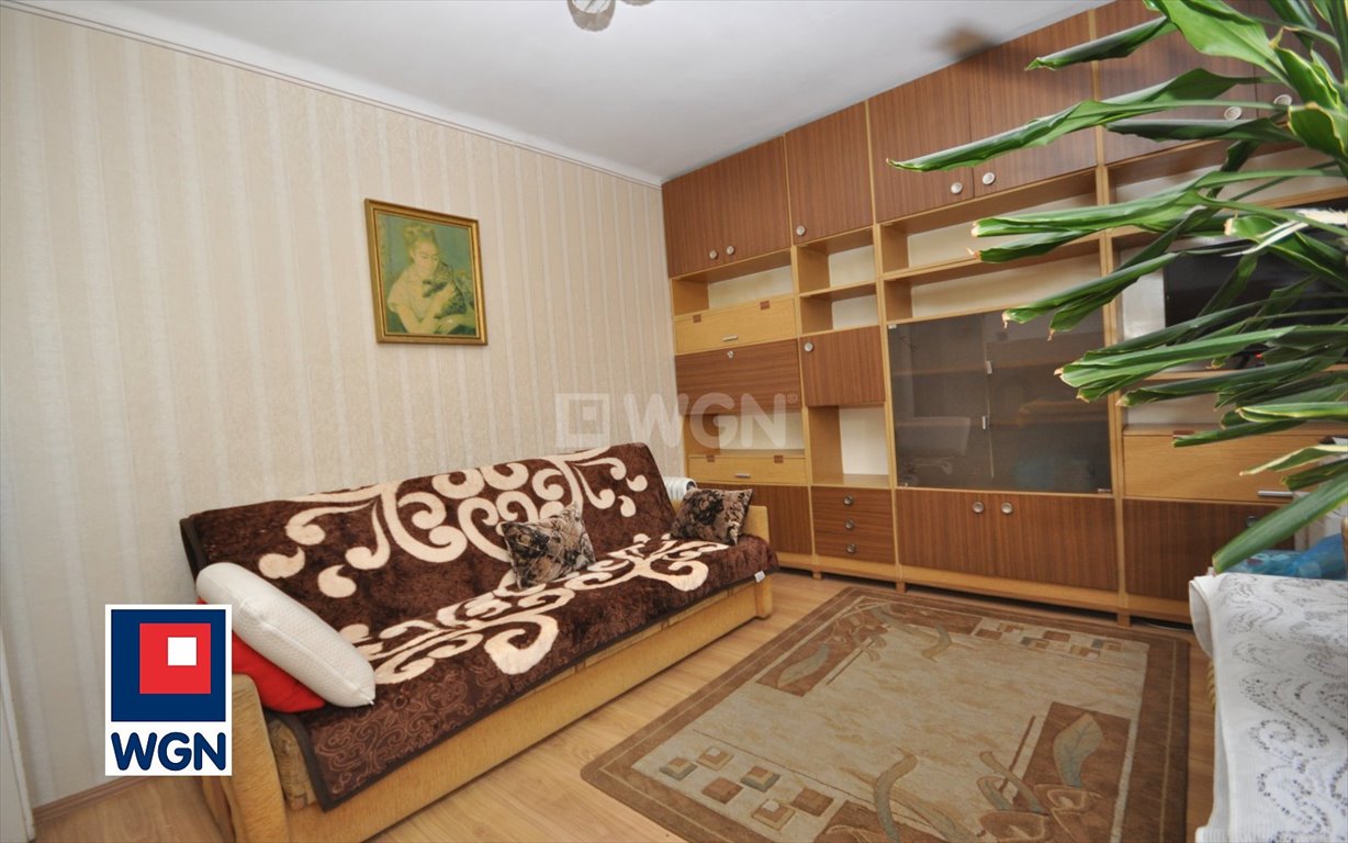 Mieszkanie dwupokojowe na wynajem Radomsko, Miła  36m2 Foto 1