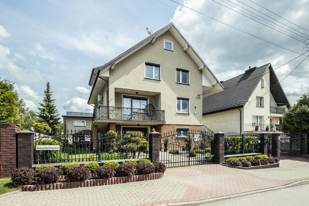 Dom na sprzedaż Koluszki, Batalionów Chłopskich  535m2 Foto 1