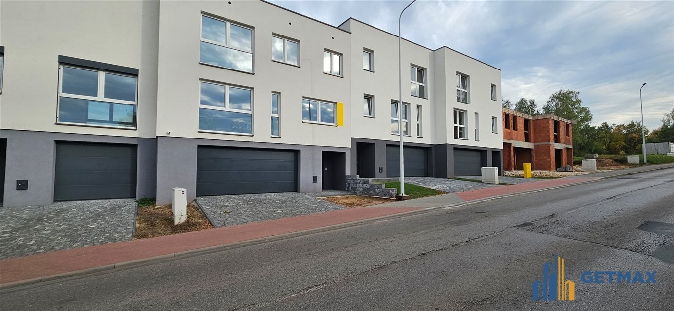 Do sprzedania dom 127,77 m² z garażem w Sosnowcu Sosnowiec  128m2 Foto 1
