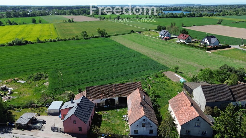 Dom na sprzedaż Nowa Wieś Mała  140m2 Foto 1