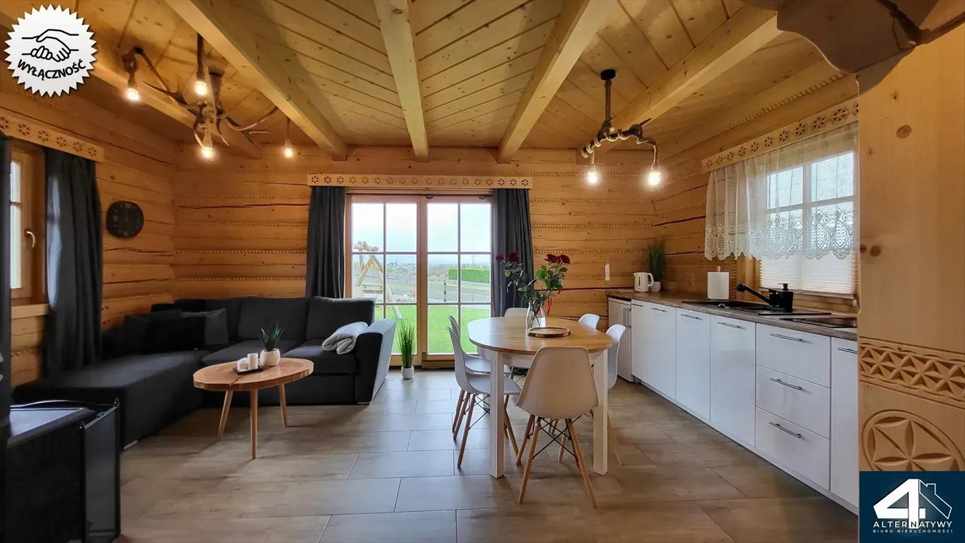 Urokliwy dom z bala z ogrodem, kominkiem i nowoczesnymi udogodnieniami Lipowa, Róży 1  83m2 Foto 1