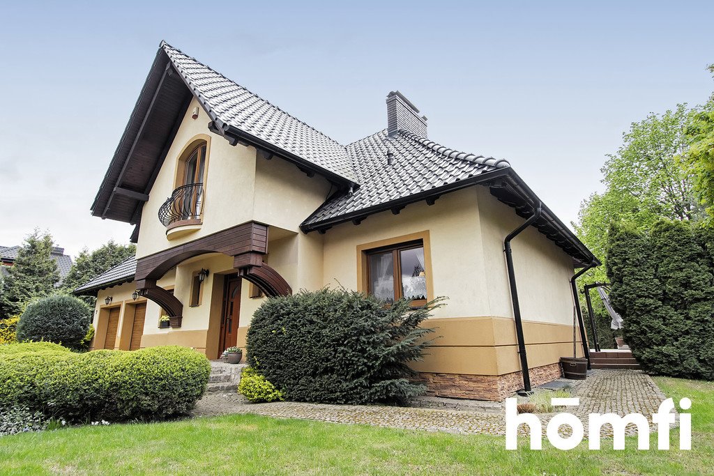 Przestronny dom z ogrodem 360 m2, garaż i piwnica Złotniki  360m2 Foto 1