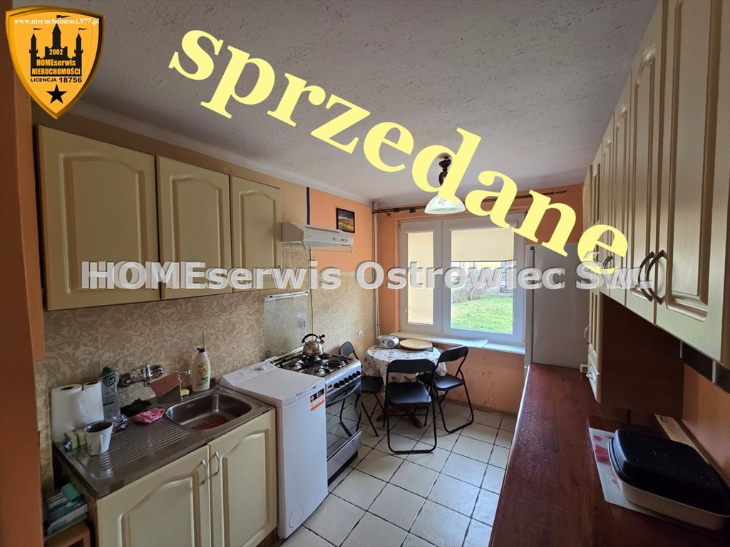 Mieszkanie trzypokojowe na sprzedaż Ostrowiec Świętokrzyski, Centrum  59m2 Foto 1