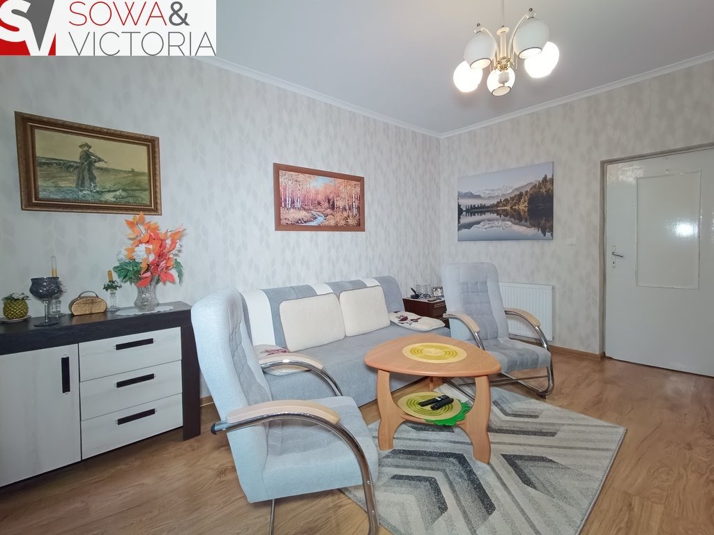 Mieszkanie dwupokojowe na sprzedaż Świebodzice  48m2 Foto 1