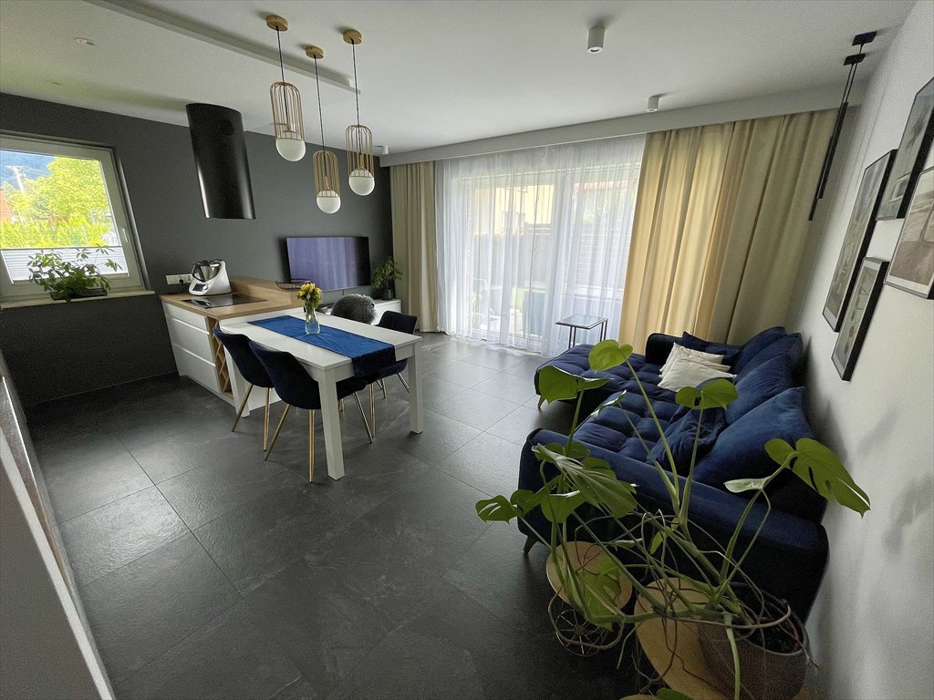 Mieszkanie trzypokojowe na sprzedaż Ustroń, Ustroń  65m2 Foto 4