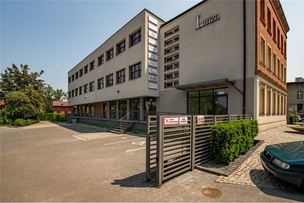 Nowoczesny lokal biurowo-usługowy 67 m2 z klimatyzacją i parkingiem Zabrze  67m2 Foto 1