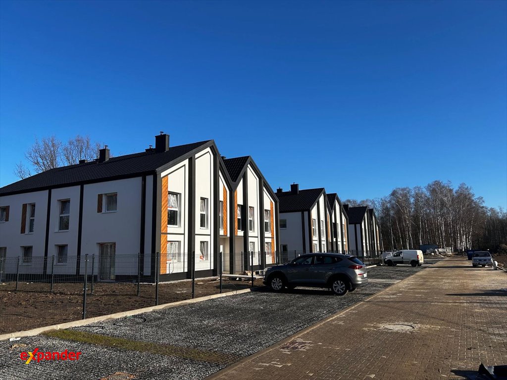 Polecam nowoczesny apartament z ogrodem 5 pokoi w Leśnicy Wrocław, Komornicka  95m2 Foto 1
