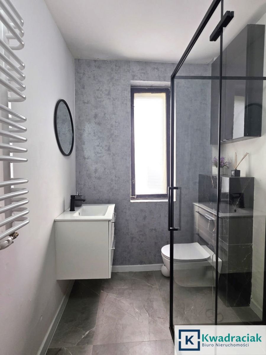 Dom na sprzedaż Sanok  115m2 Foto 1