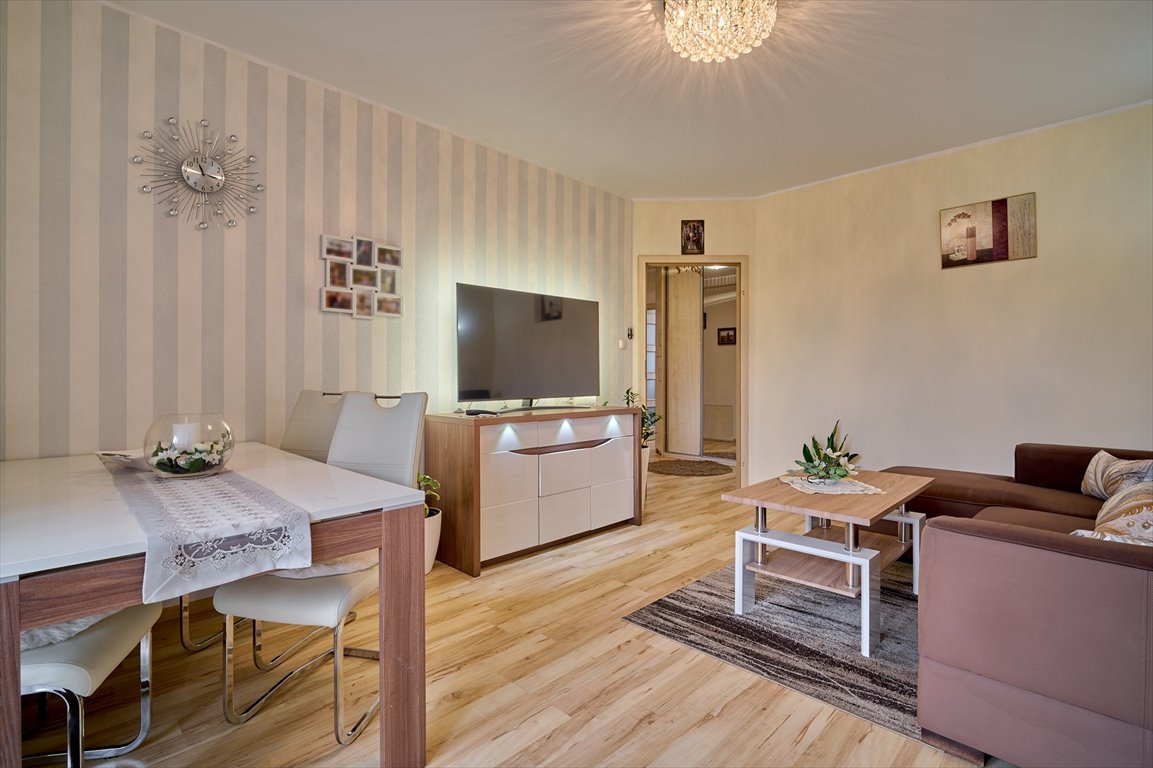 Mieszkanie czteropokojowe  na sprzedaż Piła, Zielona Dolina, Zielona Dolina, Kazimierza Wielkiego 37  71m2 Foto 1