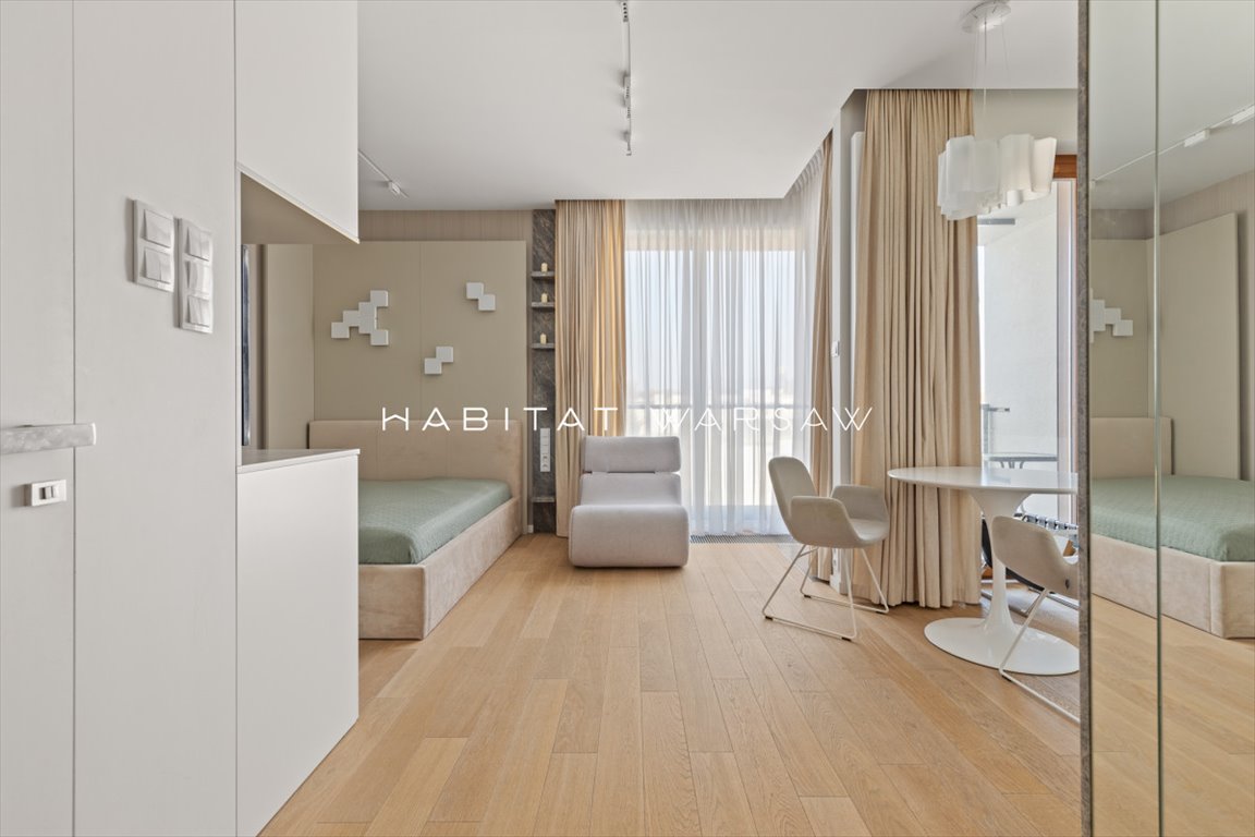 Nowoczesne studio z balkonem w prestiżowej inwestycji z recepcją i strefą relaksu Warszawa, Śródmieście, 29 Listopada  32m2 Foto 1