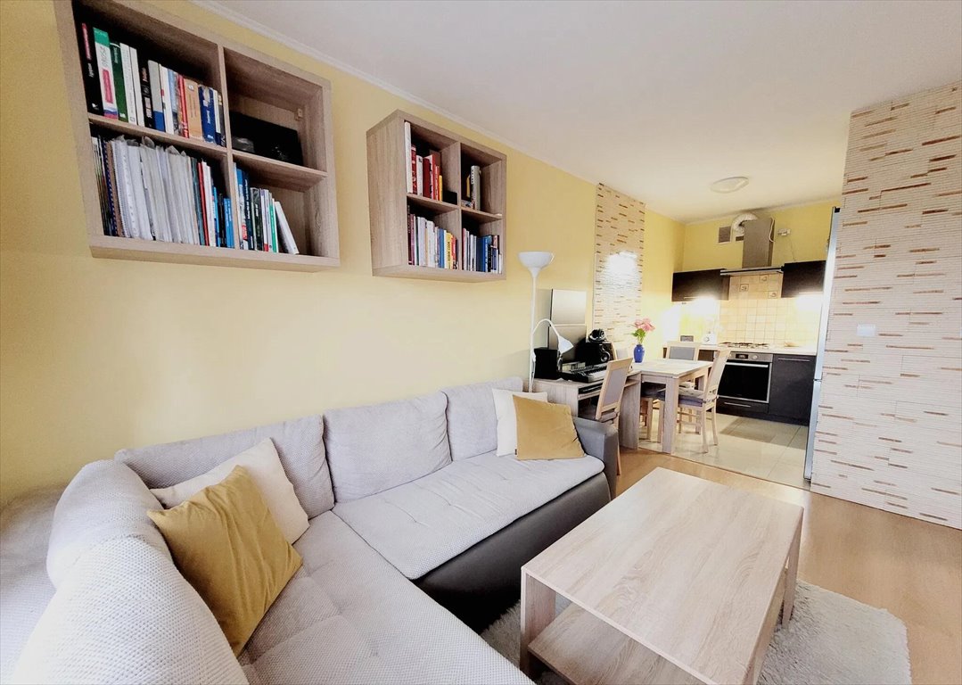 Do sprzedania przestronne 2-pokojowe mieszkanie 39 m² z balkonem i miejscem postojowym Warszawa, Białołęka, Kartograficzna  39m2 Foto 1
