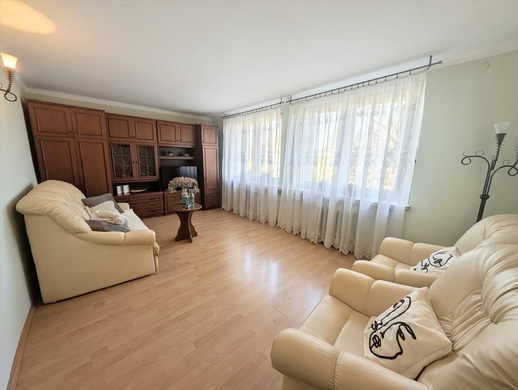 Przestronne 2 pokoje na KSM z widną kuchnią i piwnicą Kielce, Ksm, Źródłowa  49m2 Foto 1