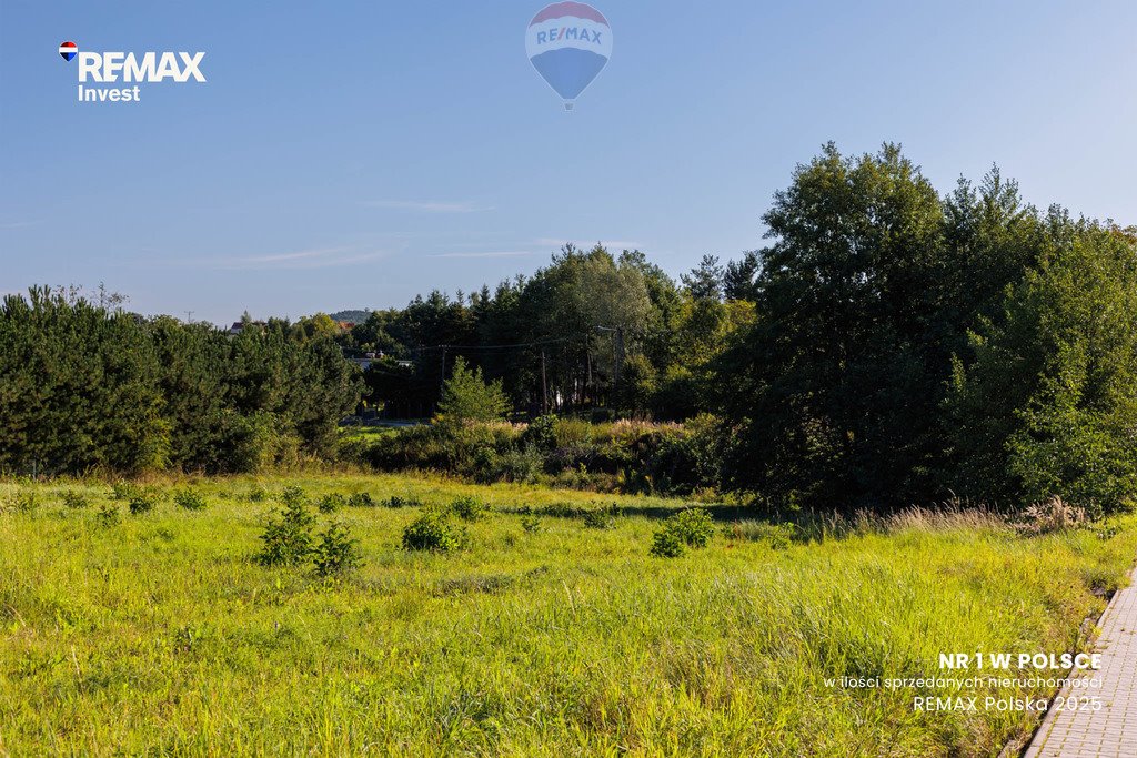 Działka budowlana 2676 m² w Roczynach, media, blisko szkoły Roczyny  2 676m2 Foto 1