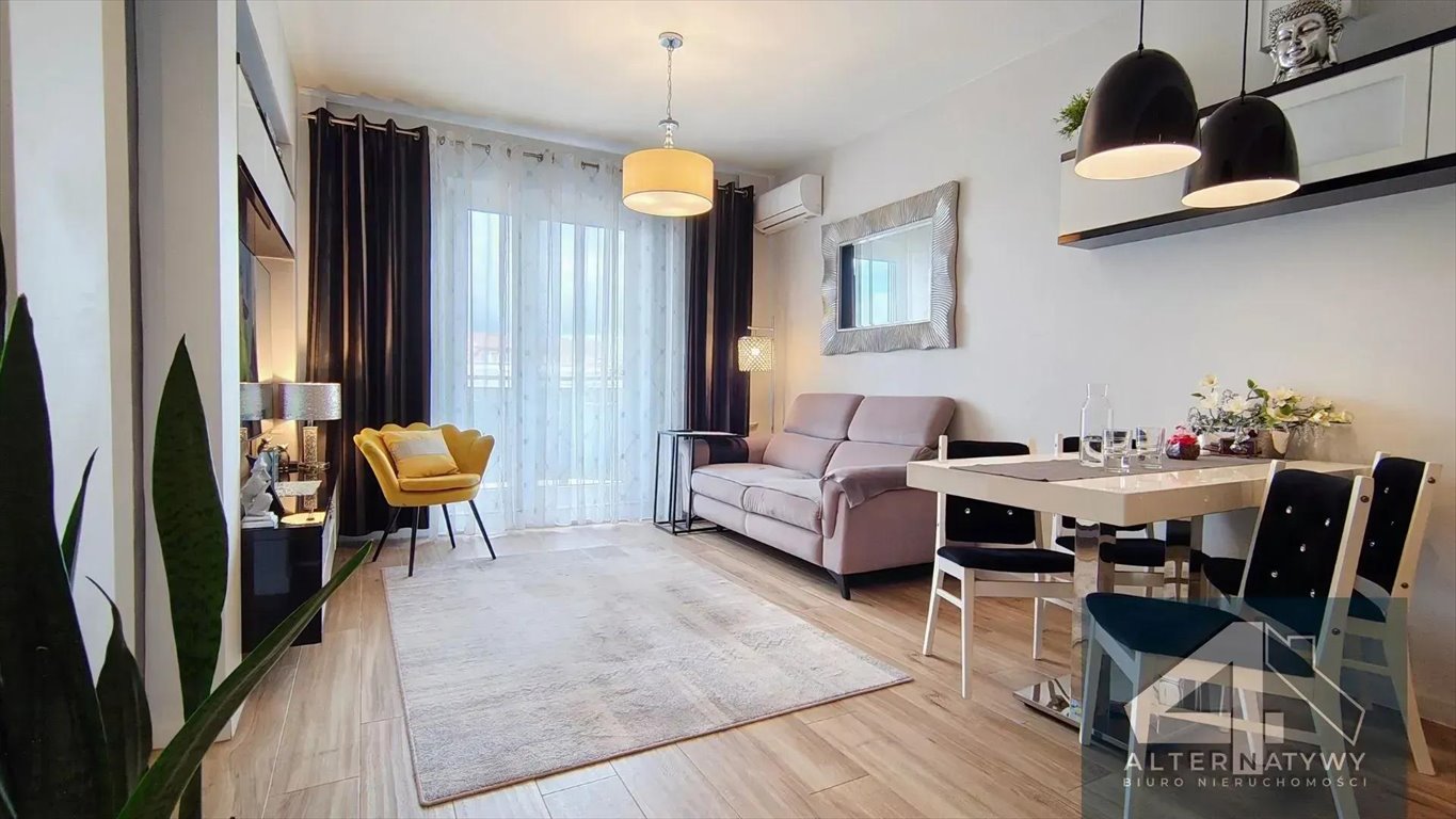 Mieszkanie trzypokojowe na sprzedaż Piotrków Trybunalski, Garbarska 11  63m2 Foto 1