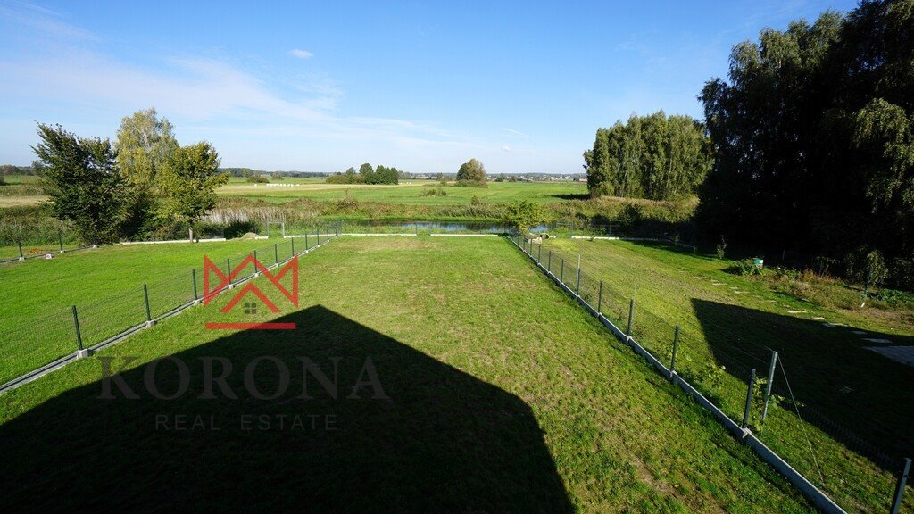 Nowoczesny dom 170 m2 nad rzeką z tarasem i garażem Dzikie  170m2 Foto 1