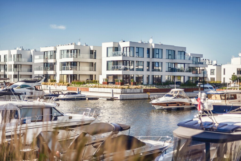 Nowoczesne 2 studia z balkonami i widokiem na Marinę Wiślinka, Łąkowa  51m2 Foto 1