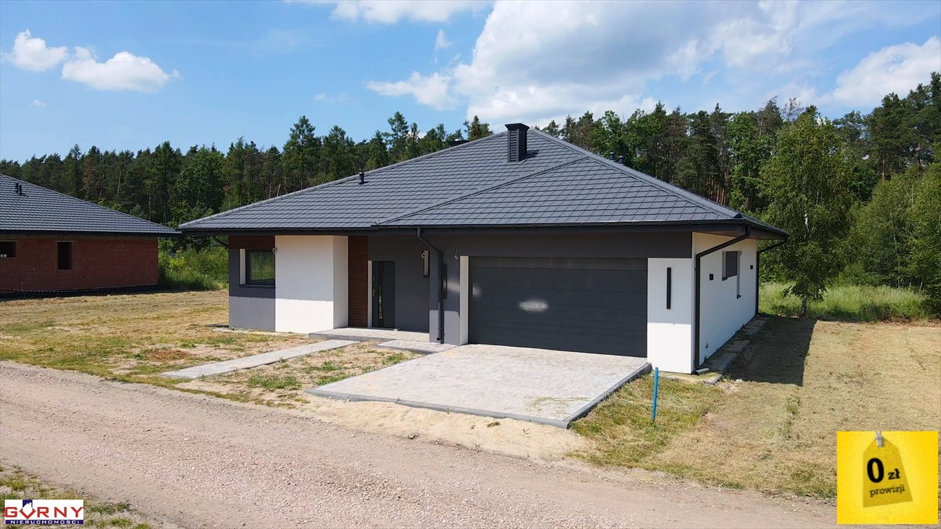 Nowoczesny dom 162 m² z tarasem i garażem w Uszczynie Uszczyn  162m2 Foto 1