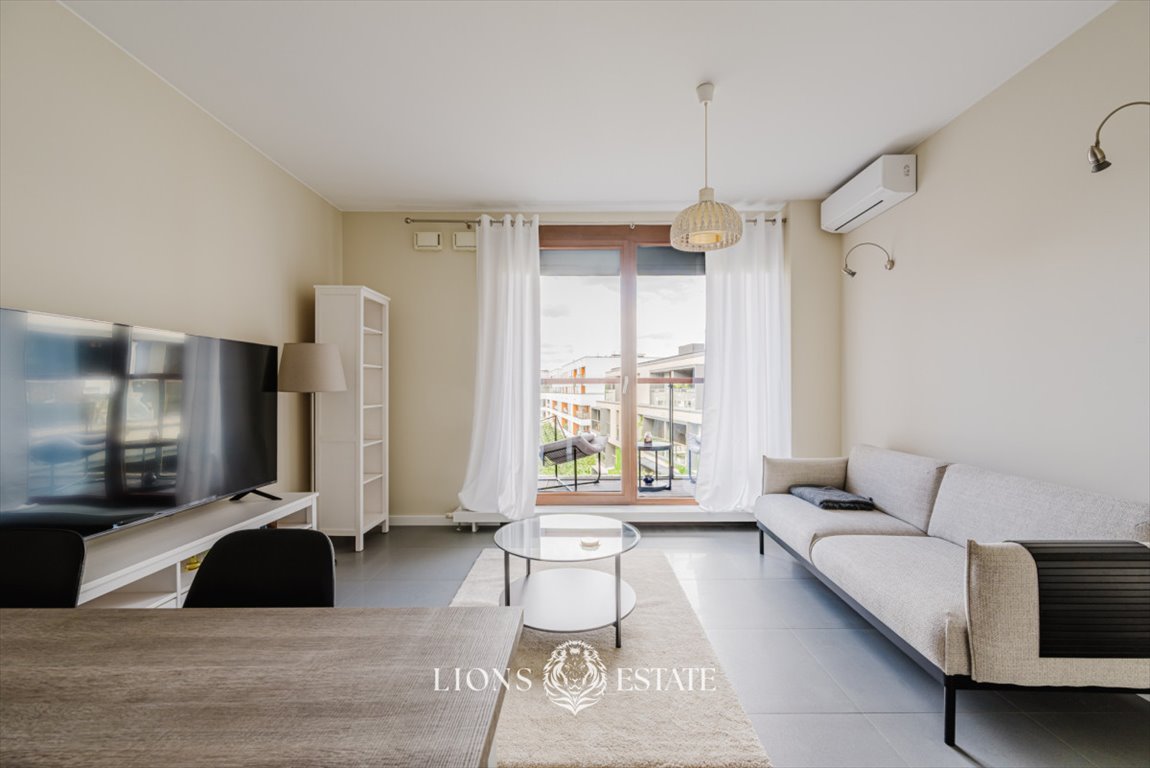 Zapraszam do wynajęcia 49 m² apartamentu z tarasem i klimatyzacją Warszawa, Wilanów Błonia Wilanowskie, Sarmacka  49m2 Foto 1
