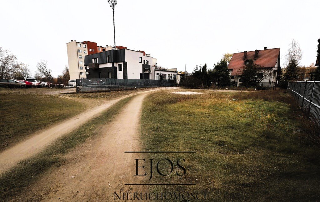 Działka 630 m² pod dom lub inwestycję w Karczewie Karczew  630m2 Foto 1