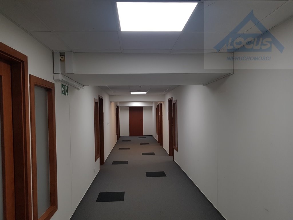 Lokal użytkowy na wynajem Warszawa, Praga-Południe  64m2 Foto 2