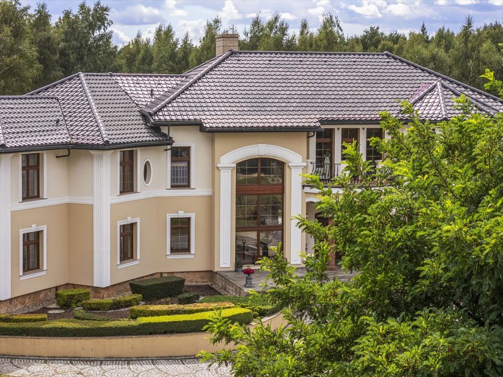 Ekskluzywna willa 1186 m² na 1,7 ha z lasem i stawem Wilkszyn  1 186m2 Foto 1