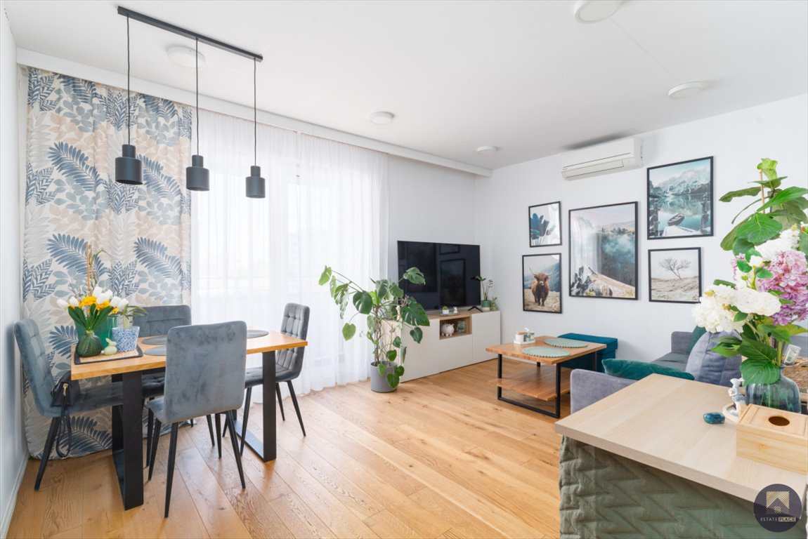 Nowoczesne 3-pokojowe mieszkanie 64 m² z garażem i komórką Warszawa, Ursus, Edwarda Habicha  64m2 Foto 1