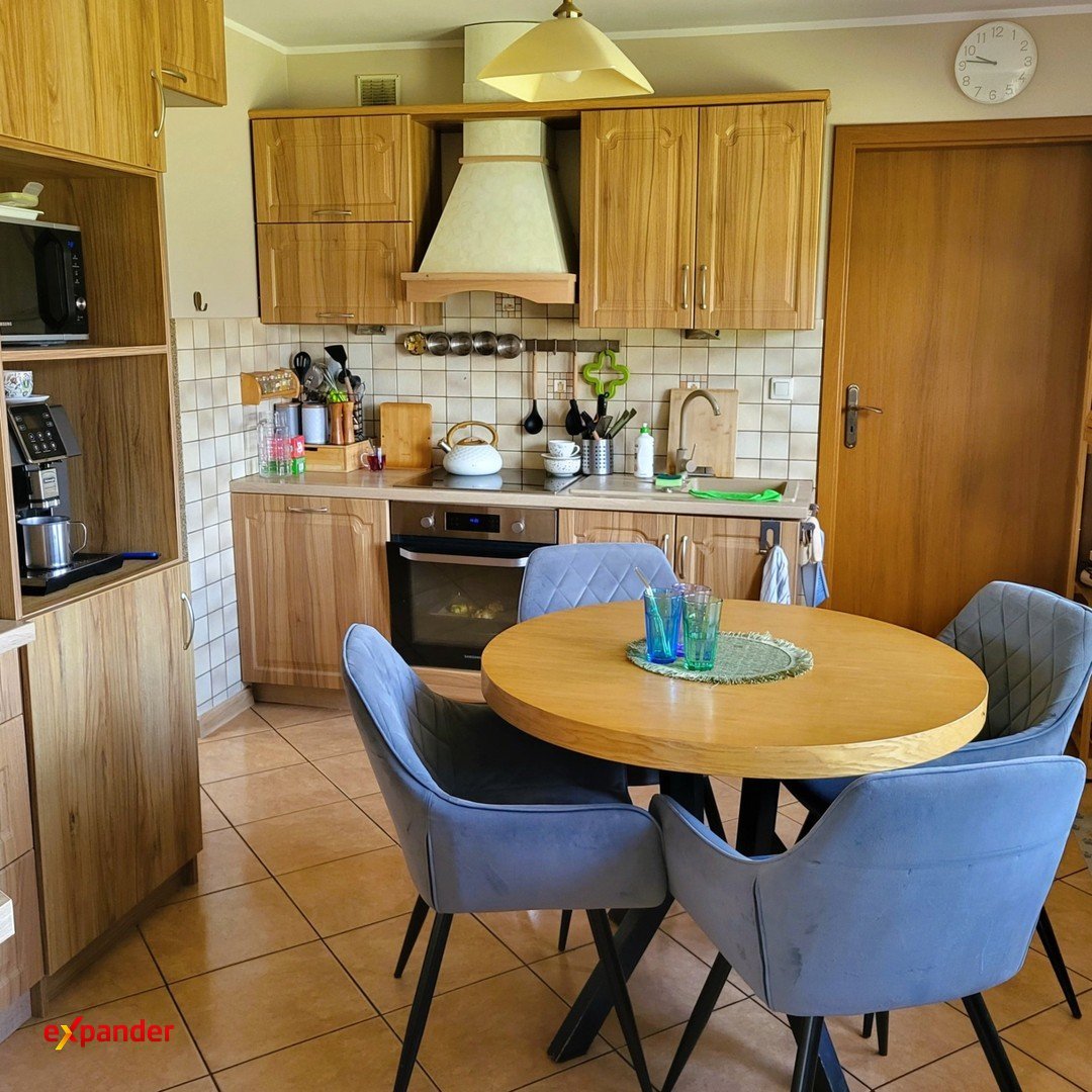 Komfortowy dom 113 m² z ogrodem i garażami w Kościelcu Kościelec, 1  113m2 Foto 1