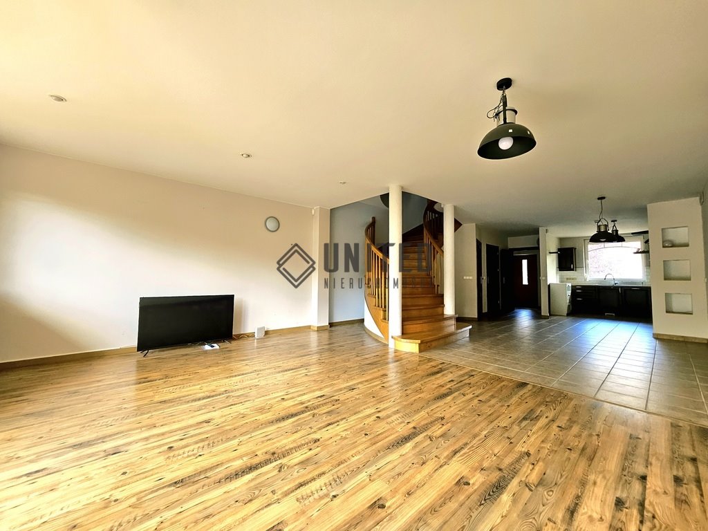 Dom na sprzedaż Wrocław, Wojszyce, Wojszyce  270m2 Foto 1